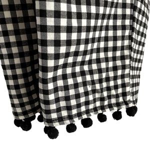 Black white check stretch ankle pants size 14 EUC